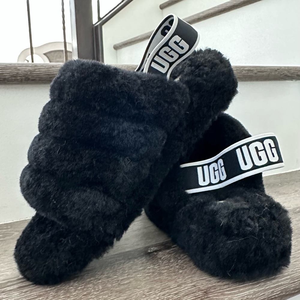 UGG Black Fluffy Slippers